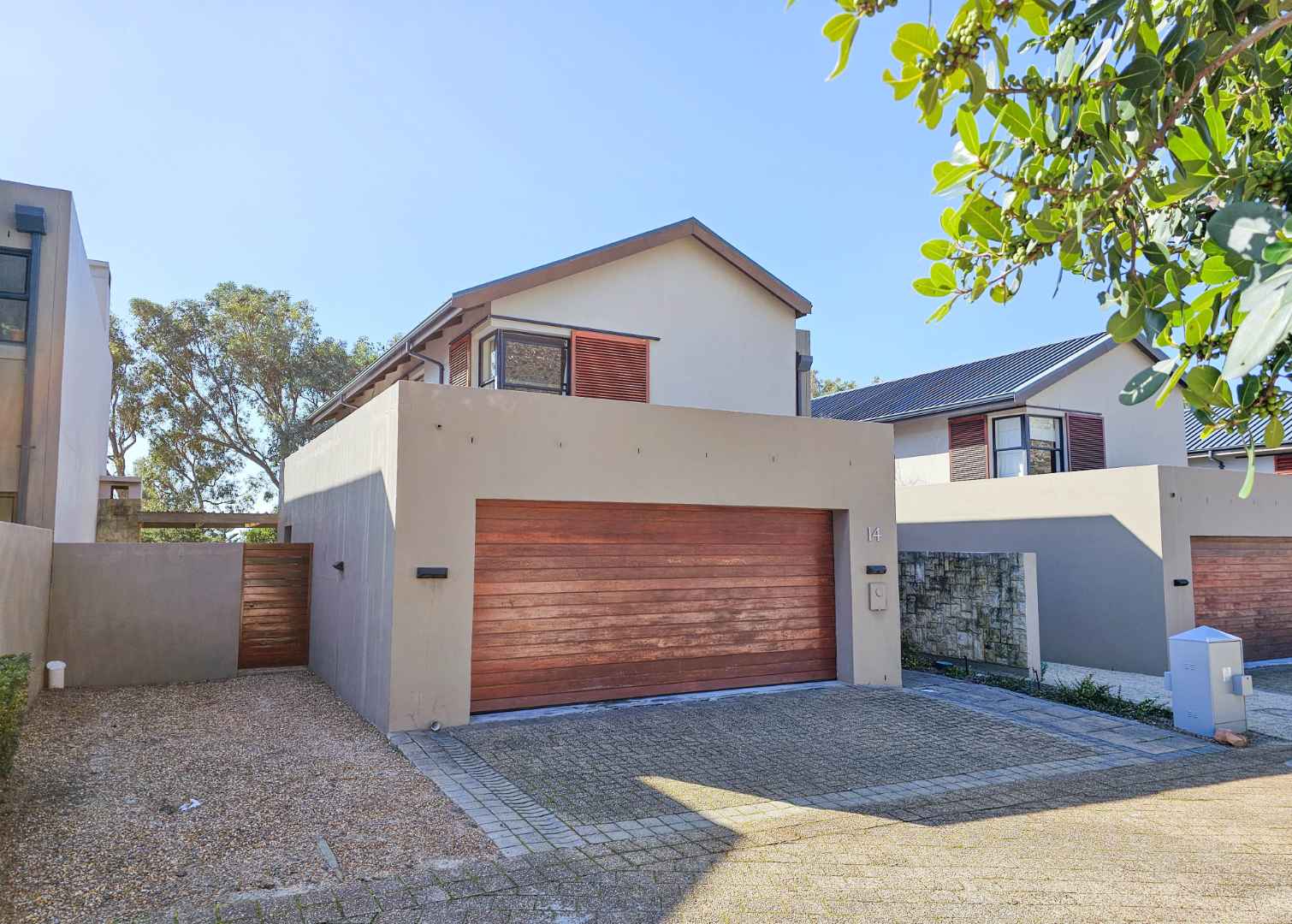 Stonehurst Mountain Estate IOL Property