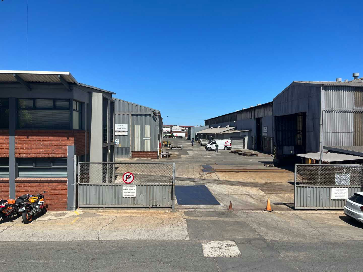 Elsies River Industrial, Goodwood view