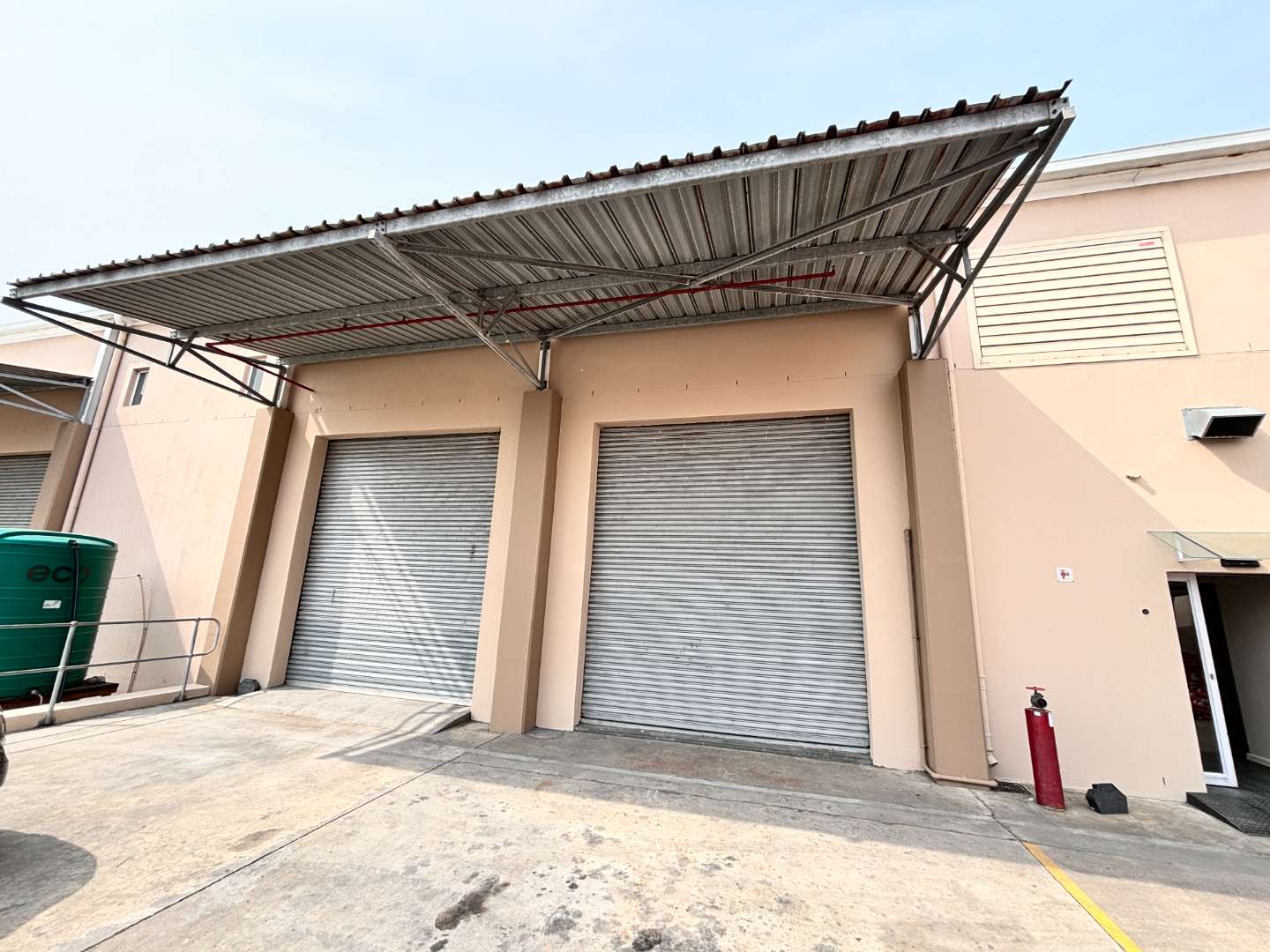 9,000m² Industrial in Montague Gardens To Rent R765,000/month 2329172