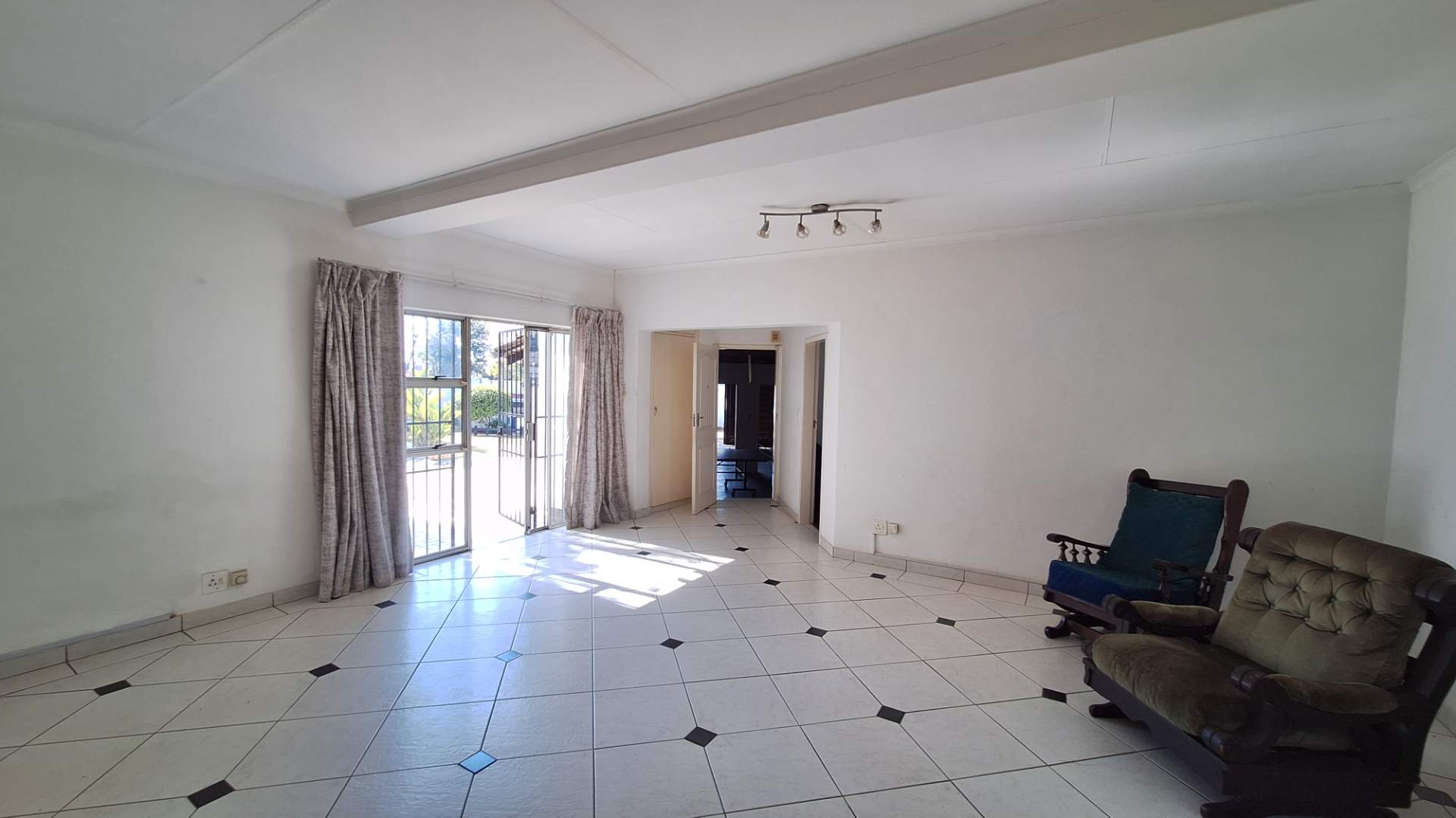 property-image