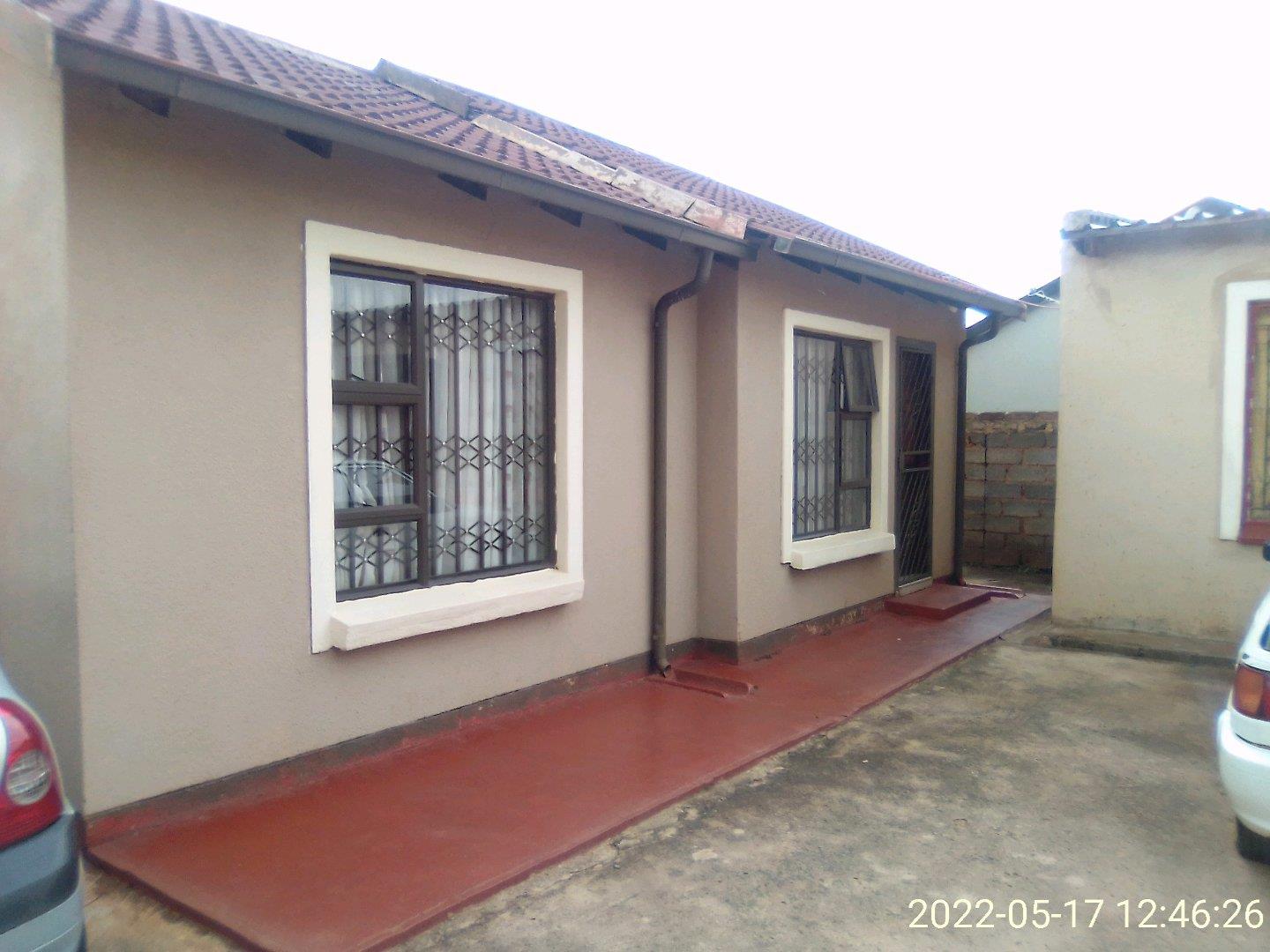 2 Bedroom House in Protea Glen Ext 4, Soweto For Sale for R740,000