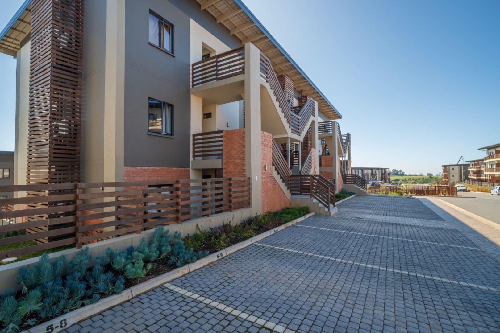 2 Bedroom Apartment in Cotswold Fenns For Sale R1,400,000 2180507