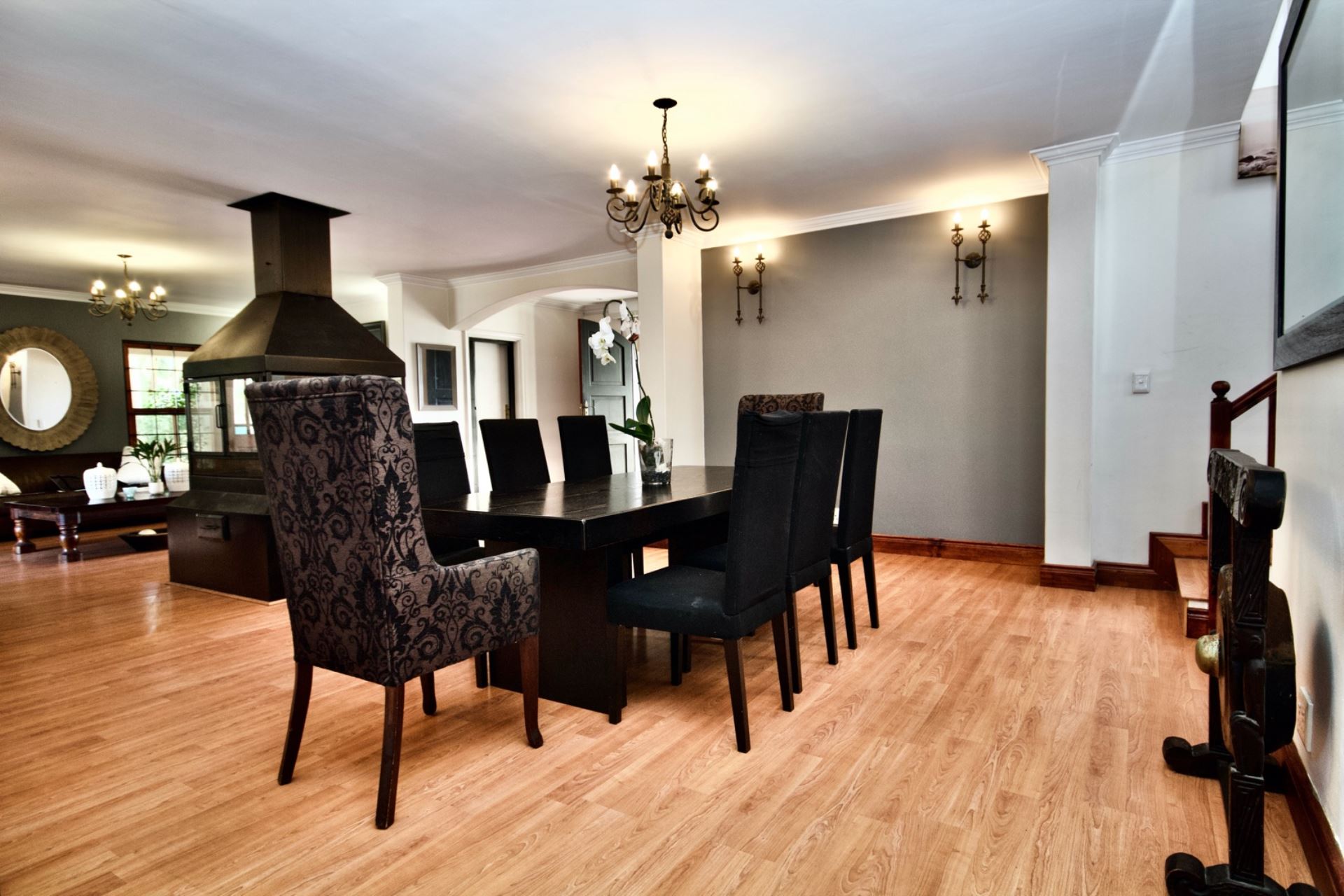 4 Bedroom House in Sunset Beach For Sale POA 1383368