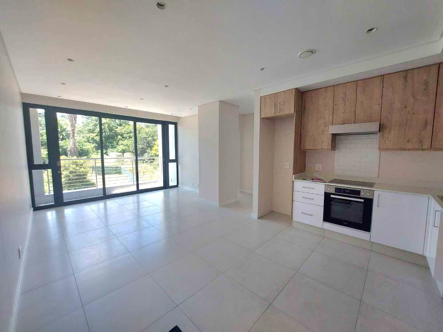 Glenadrienne Apartment To Rent: bed, balcony, pet-friendly, near