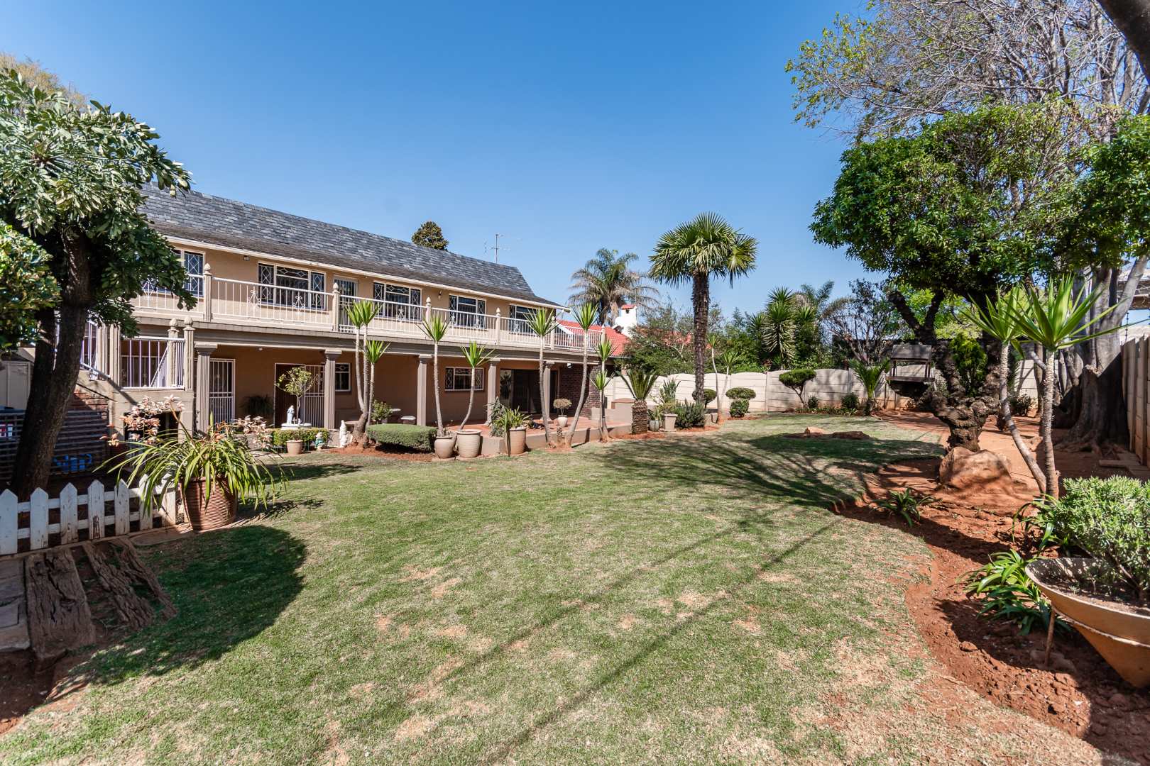 5 Bedroom House in Hazeldene, Germiston Sold for R 2,150,000 2060397