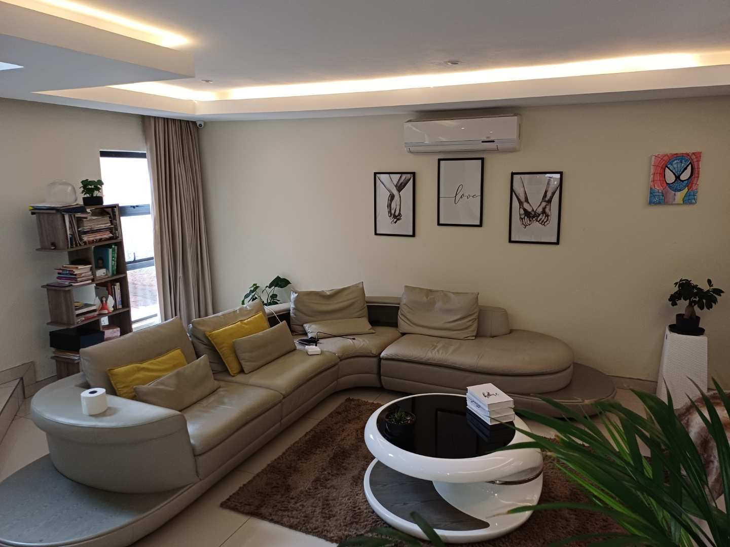 property-image