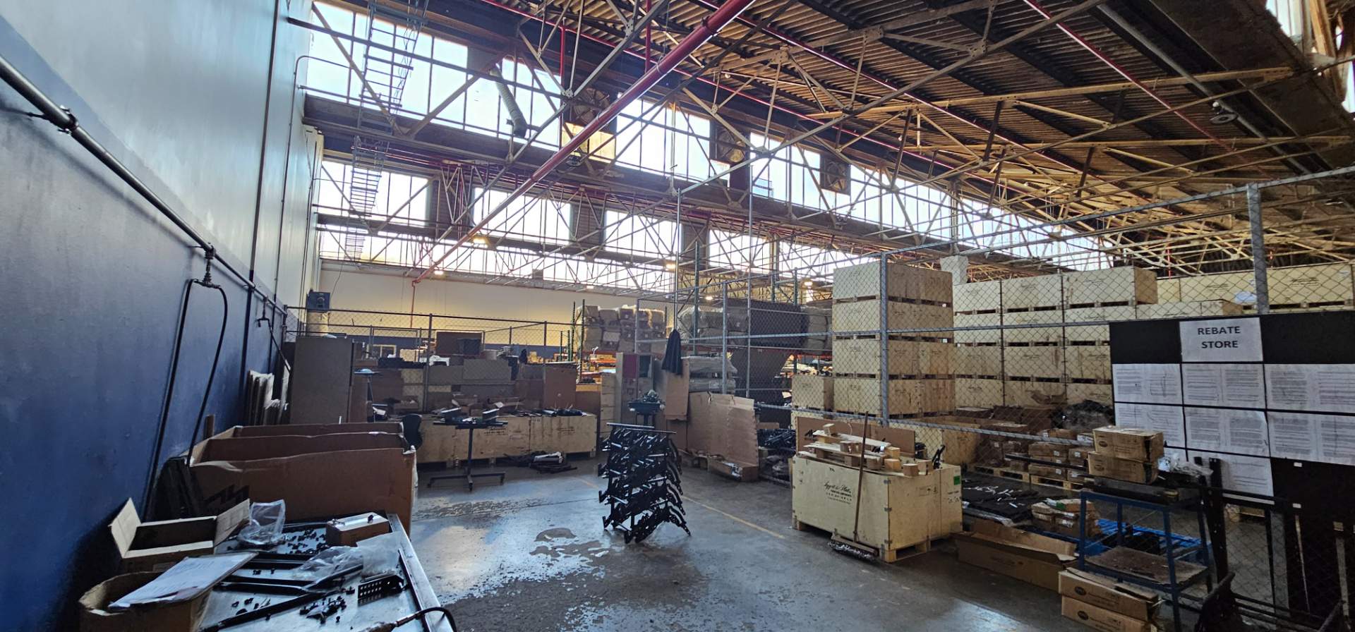 Industrial Warehouse To Rent in Blackheath Industrial 2,084 sqm