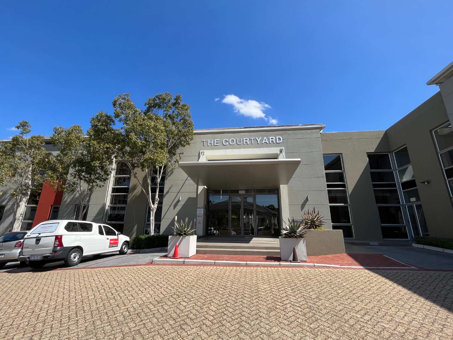 Modern 105m2 Office To Rent, Century City Ideal Workspace Solution