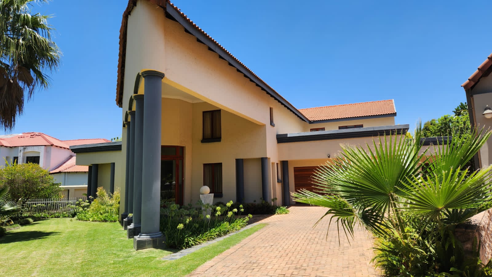 5 Bedroom House For Sale in Silver Lakes Golf Estate 2092110 MyProperty