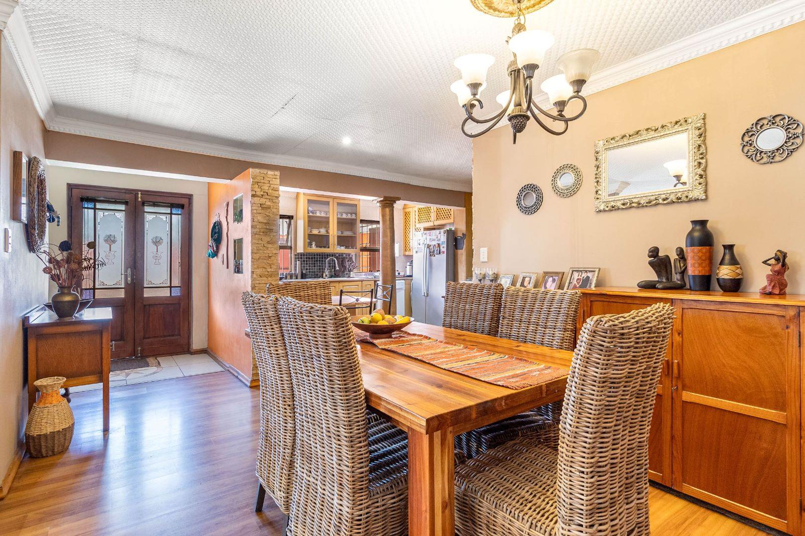 4 Bedroom House in Soneike For Sale R2,995,000 2327192