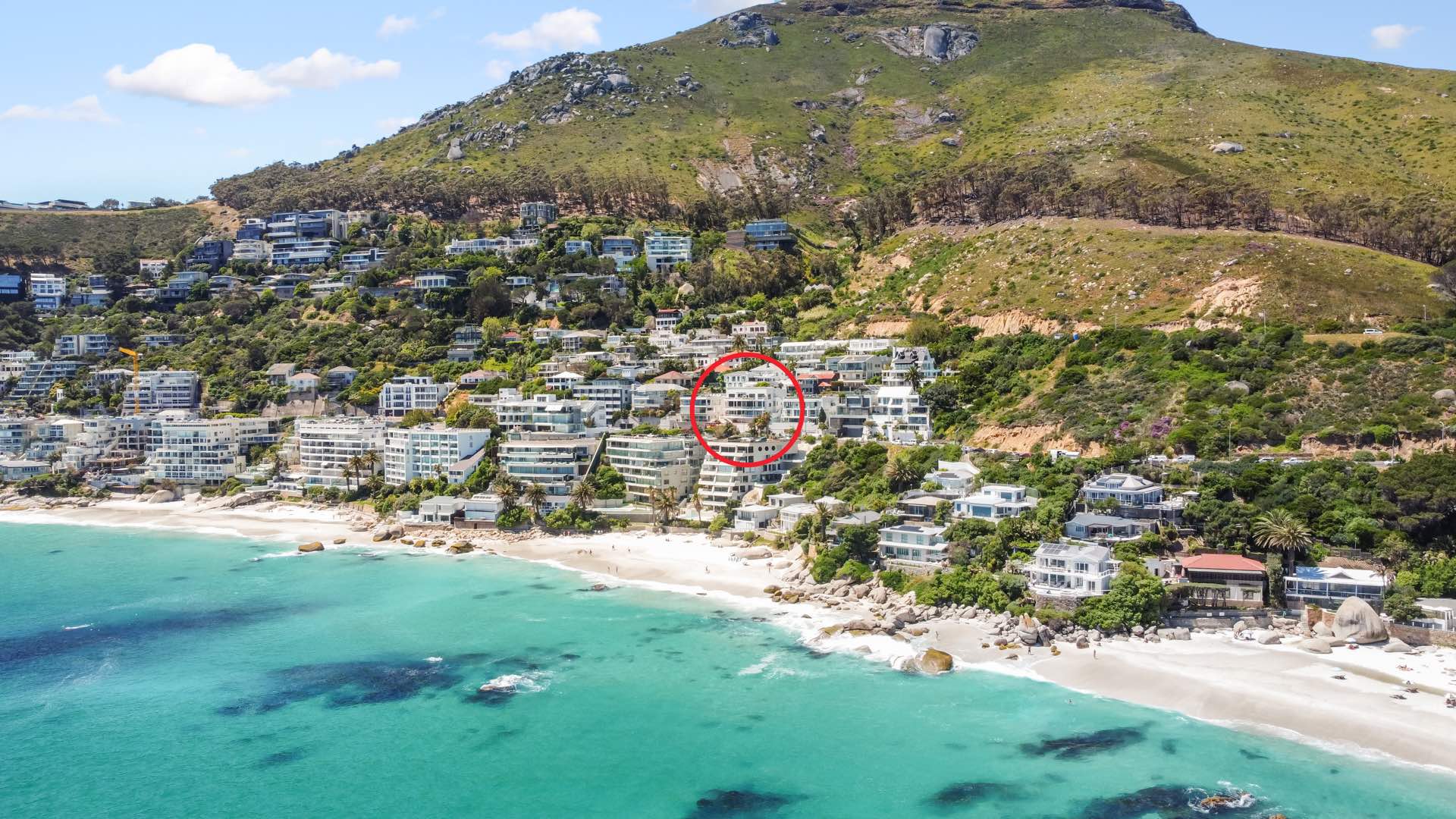 2 Bedroom Apartment in Clifton For Sale R9,500,000 2196889