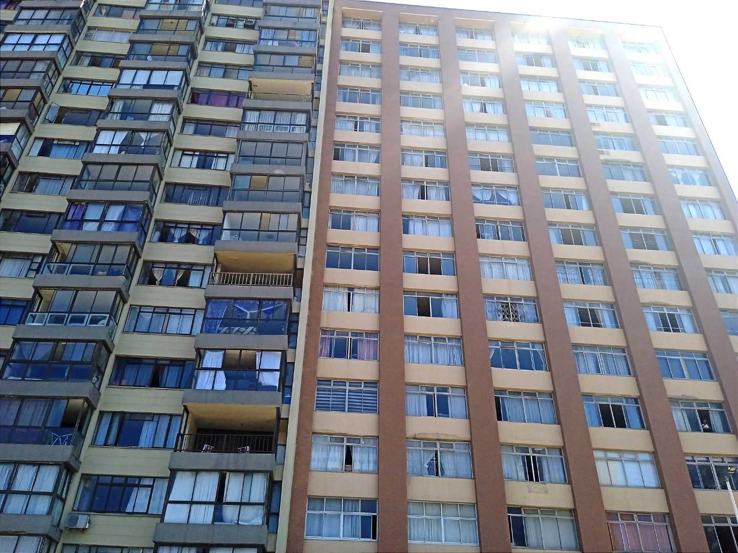 For Sale Spacious One Bedroom Unit South Beach Durban