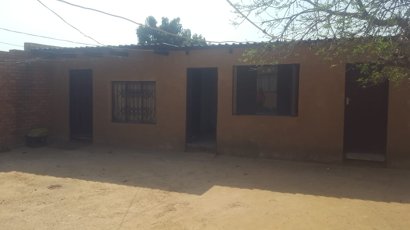 2 Bedroom House in Nellmapius For Sale R480,000 2185979