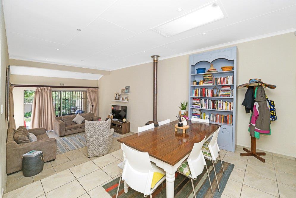 3 Bedroom Townhouse in River Club For Sale R2,350,000 2222940