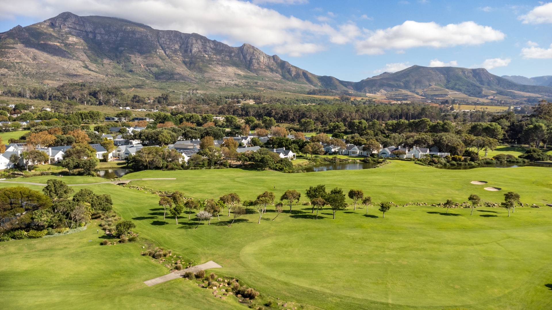 4 Bedroom House in Steenberg Golf Estate For Sale R32,000,000 2238463