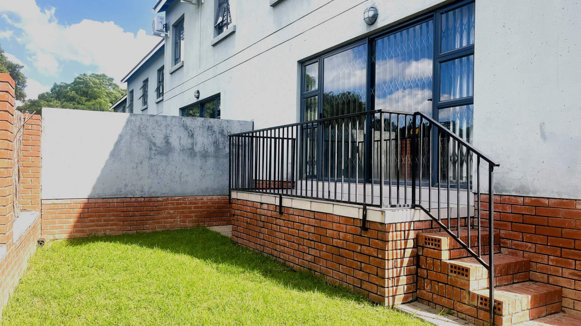 property-image