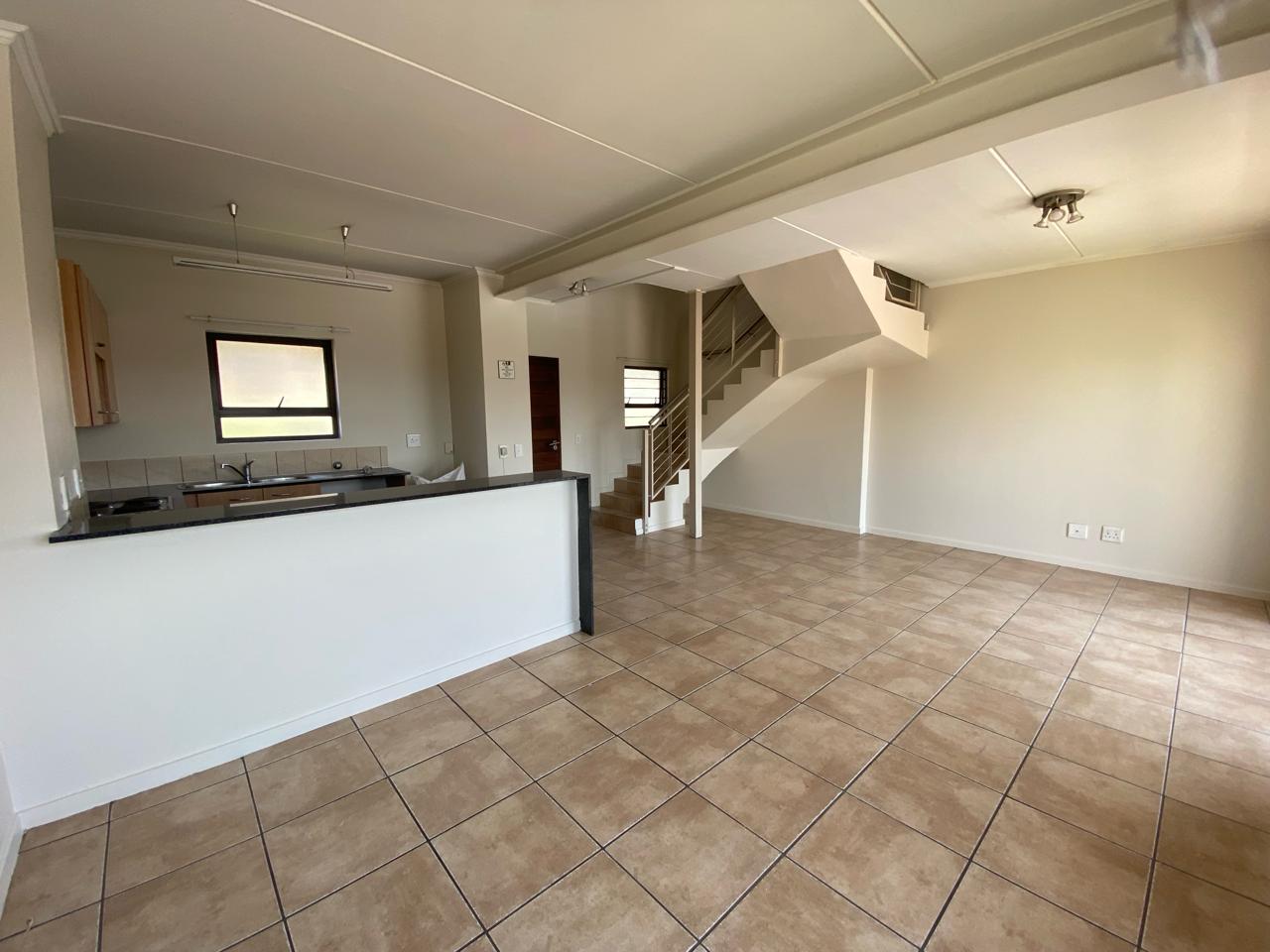 2Bedroom Apartment To Rent in Sunninghill with pool, clubhouse, and 24