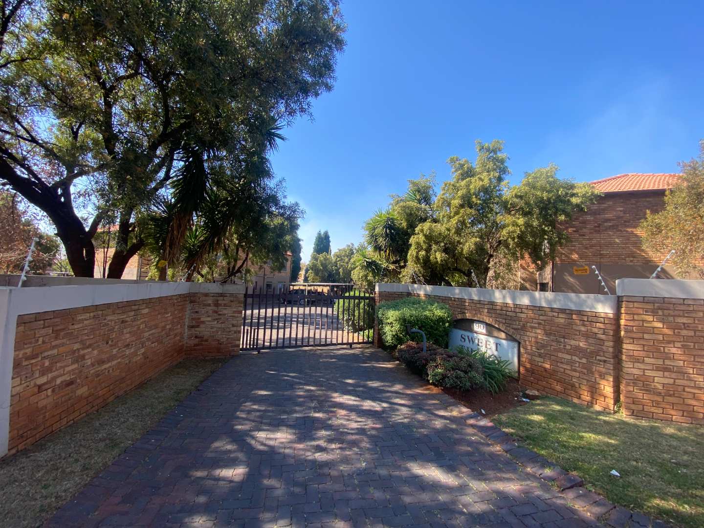 Willowbrook Property property and houses for sale in Willowbrook