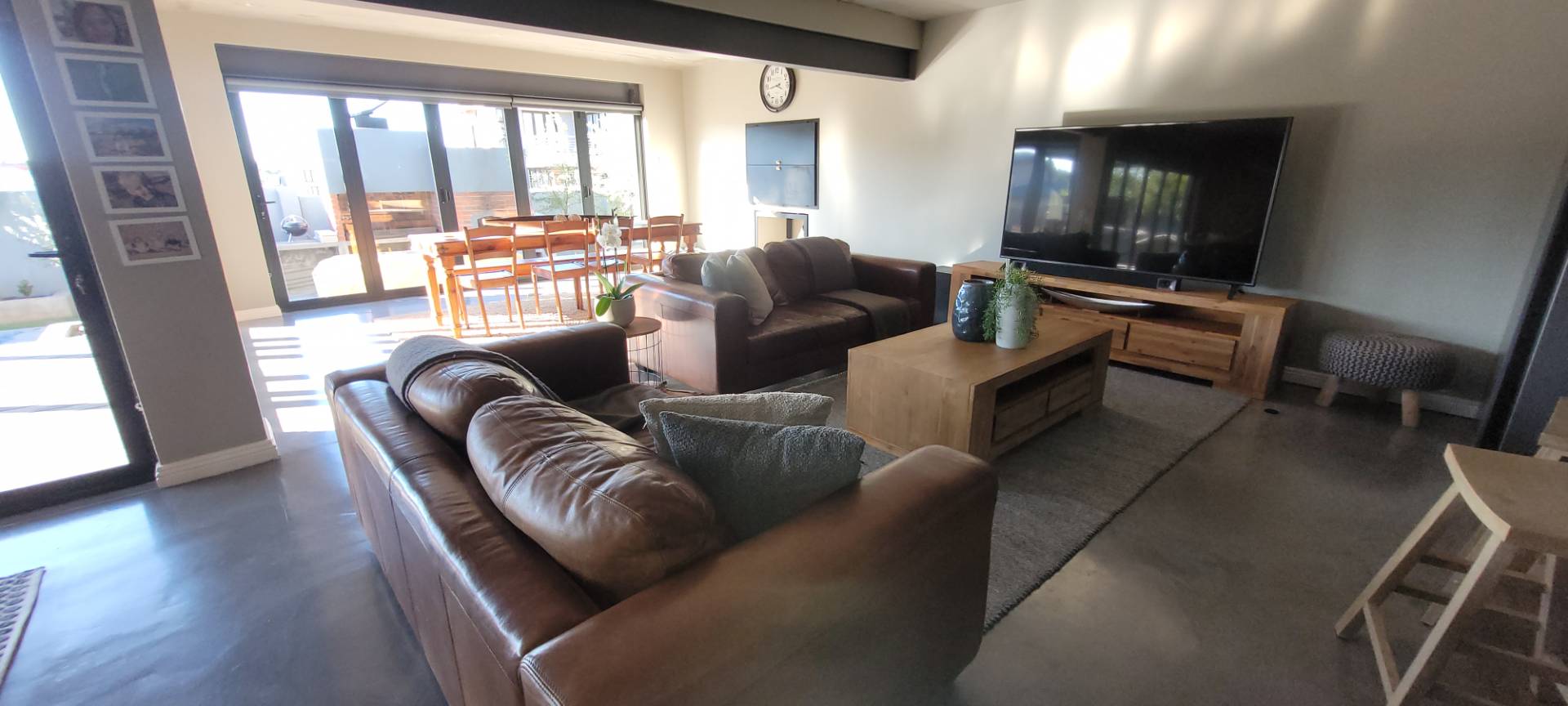 Bloemfontein House For Sale in Somerton Estate, Bloemfontein was listed for R4,200,000.00 on