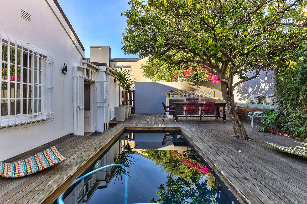 Vredehoek House For Sale in Vredehoek, Cape Town for sale in Western