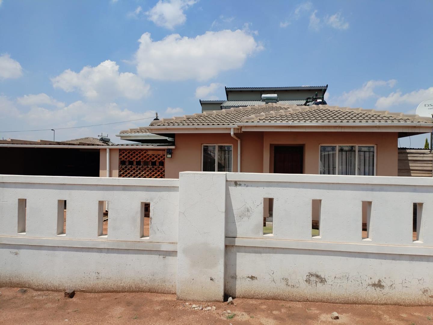 Chief A Luthuli Park Property property and houses for sale in Chief A Luthuli Park, Benoni