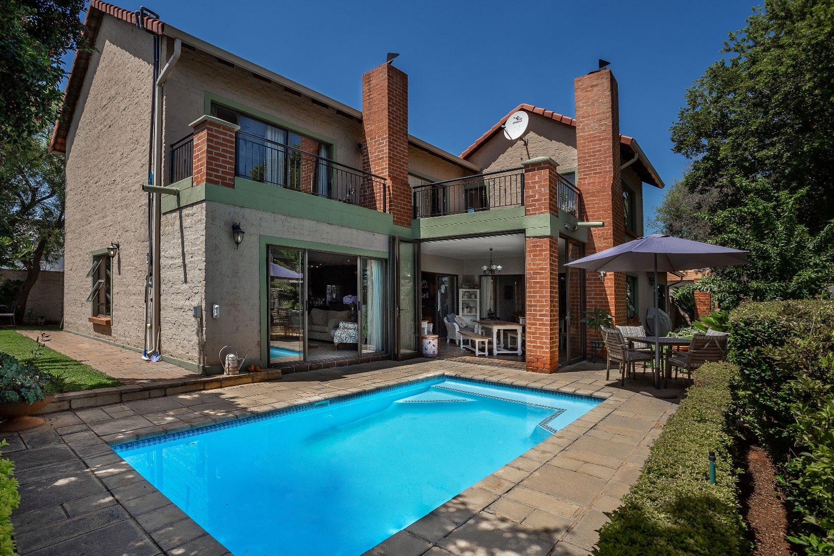 Luxurious House For Sale in Irene Farm Villages Must See! 2108414