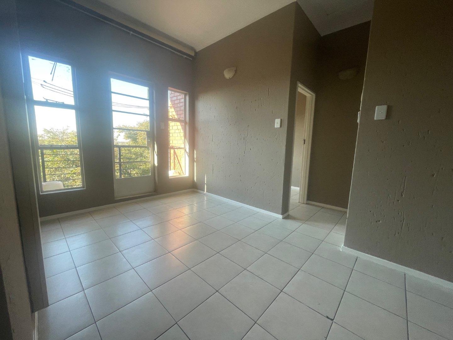 2-Bedroom Apartment To Rent in Kempton Park Central with secure