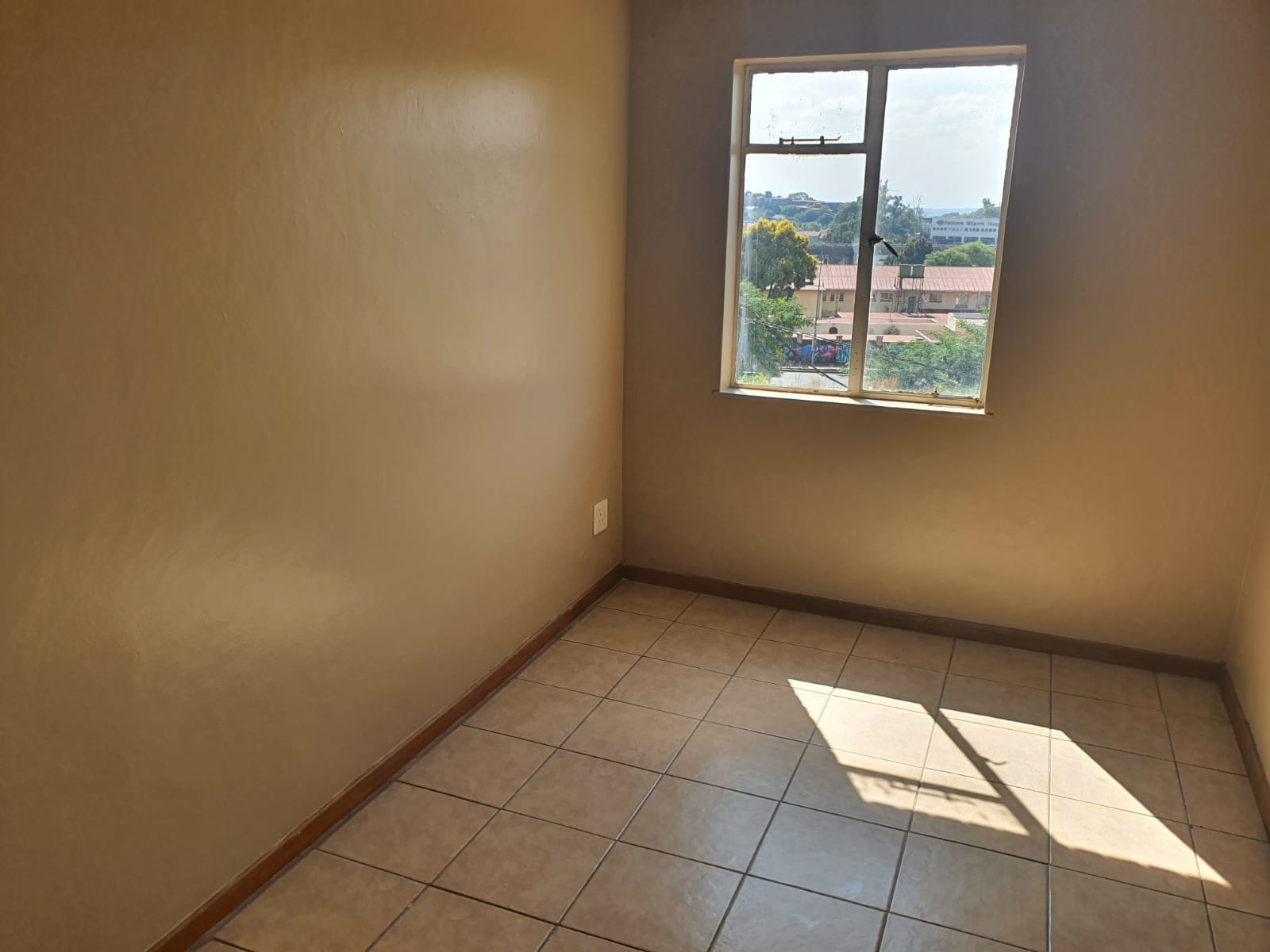 property-image