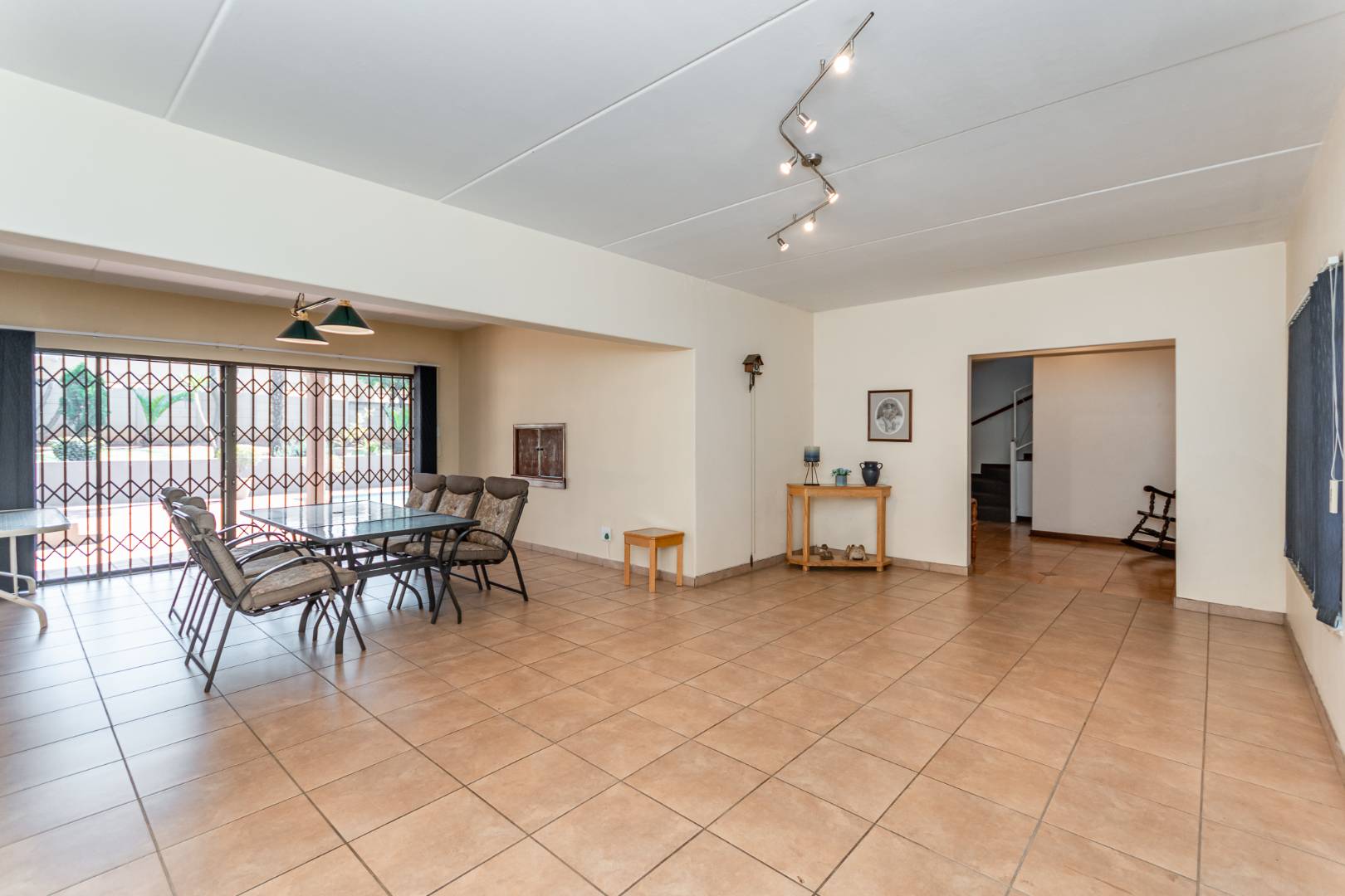 5 Bedroom House in Hazeldene, Germiston Sold for R 2,150,000 2060397