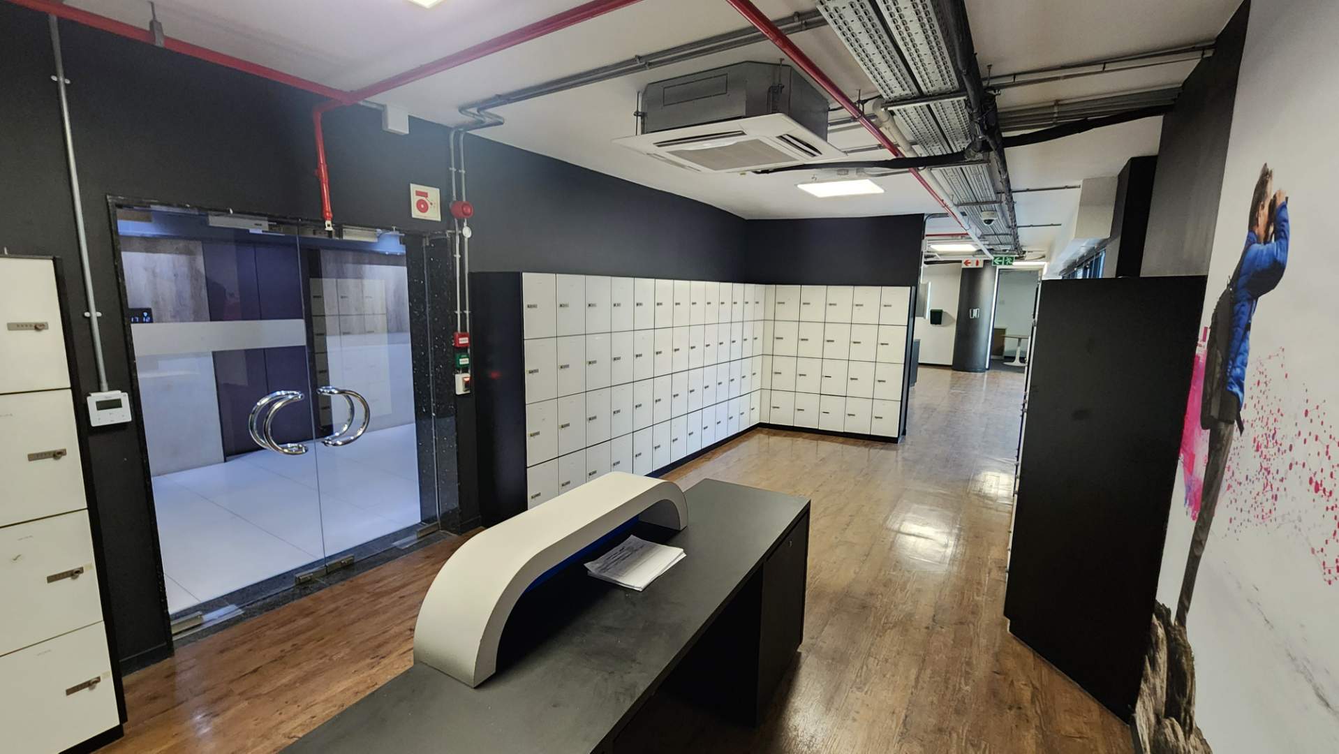 1,017m² Office in Cape Town City Centre To Rent R173,010/month 2329084