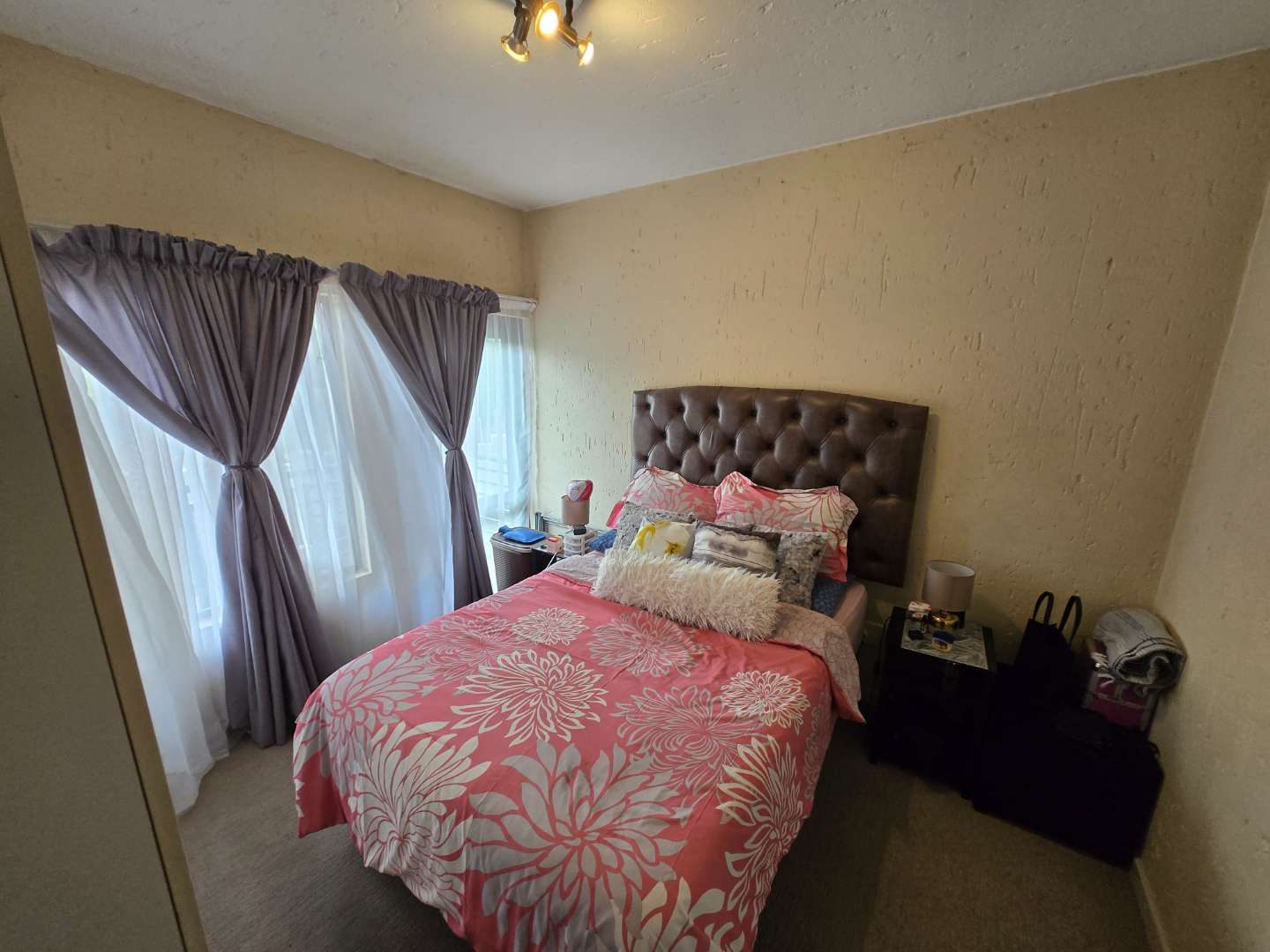 property-image