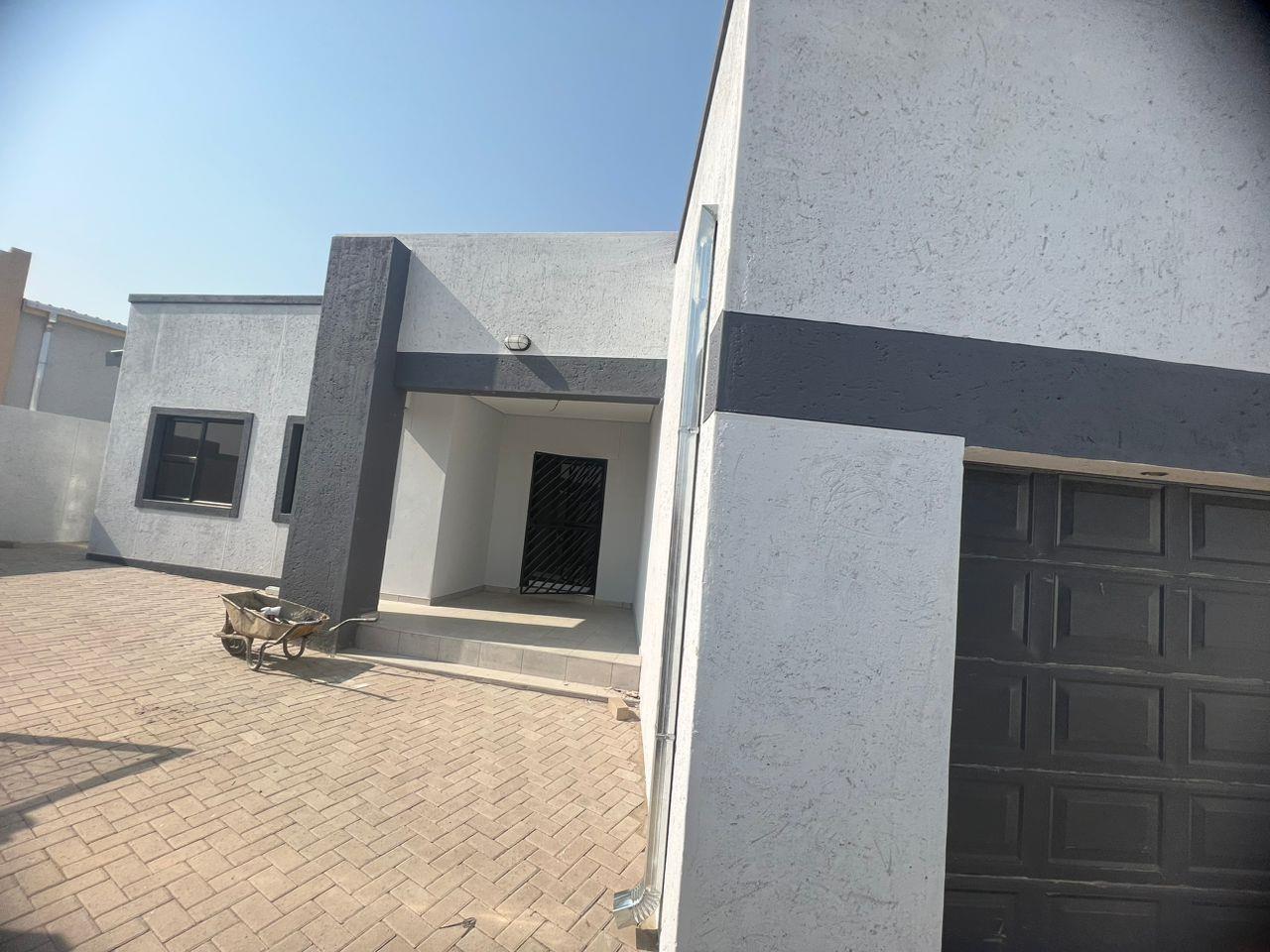 3 Bedroom House in Khomasdal, Windhoek For Sale for N$ 2,100,000 #2184740