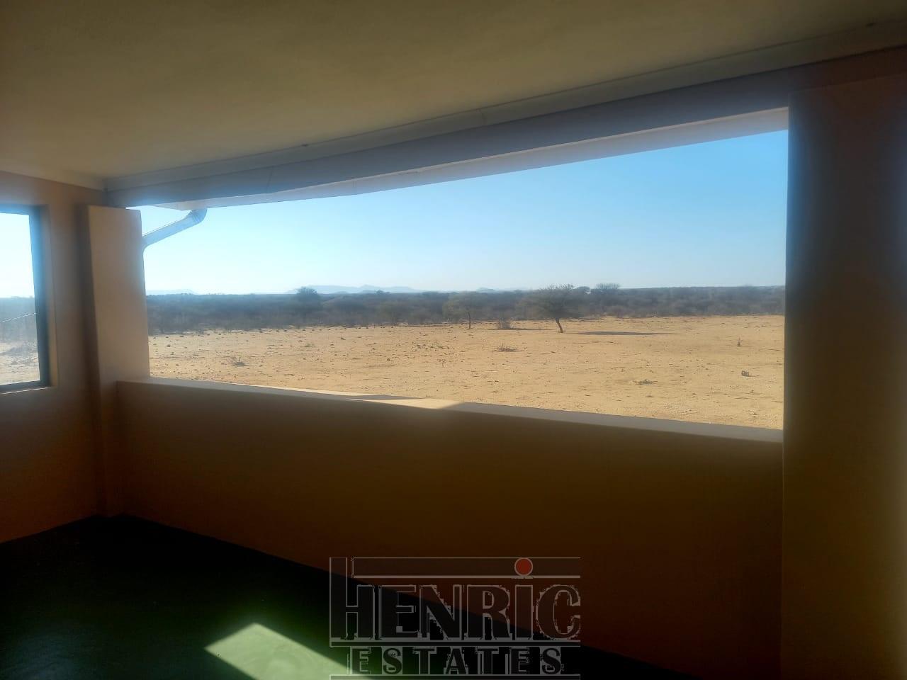 Omaruru Central Farmhouse For Sale Wildlife Estate, 3 Bedrooms, Solar Power, Stunning Views