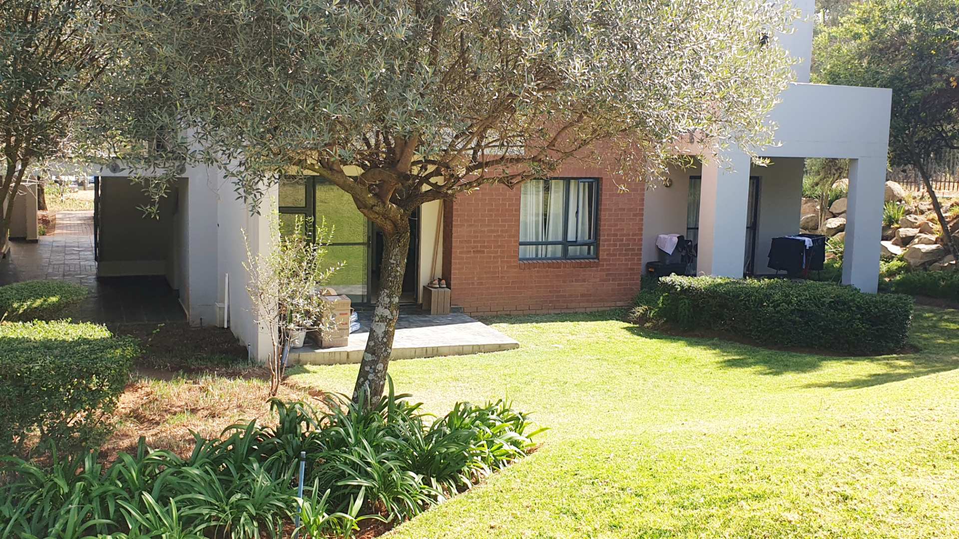 property-image