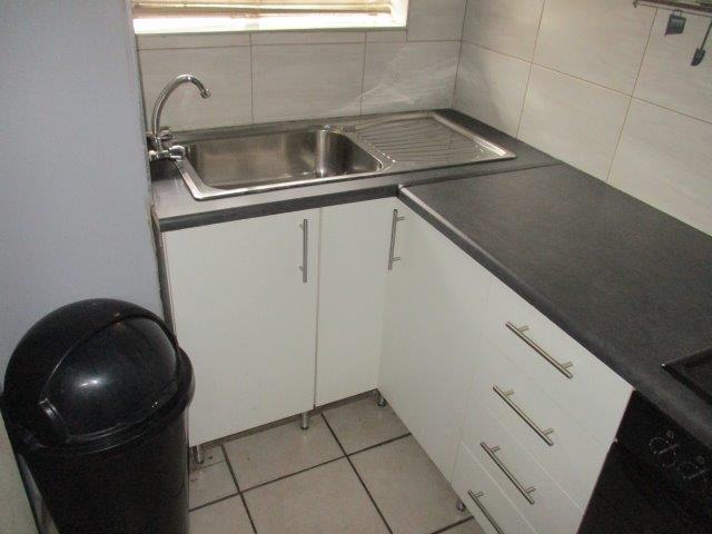 1 BEDROOM FLAT TO RENT IN PRETORIA CENTRAL