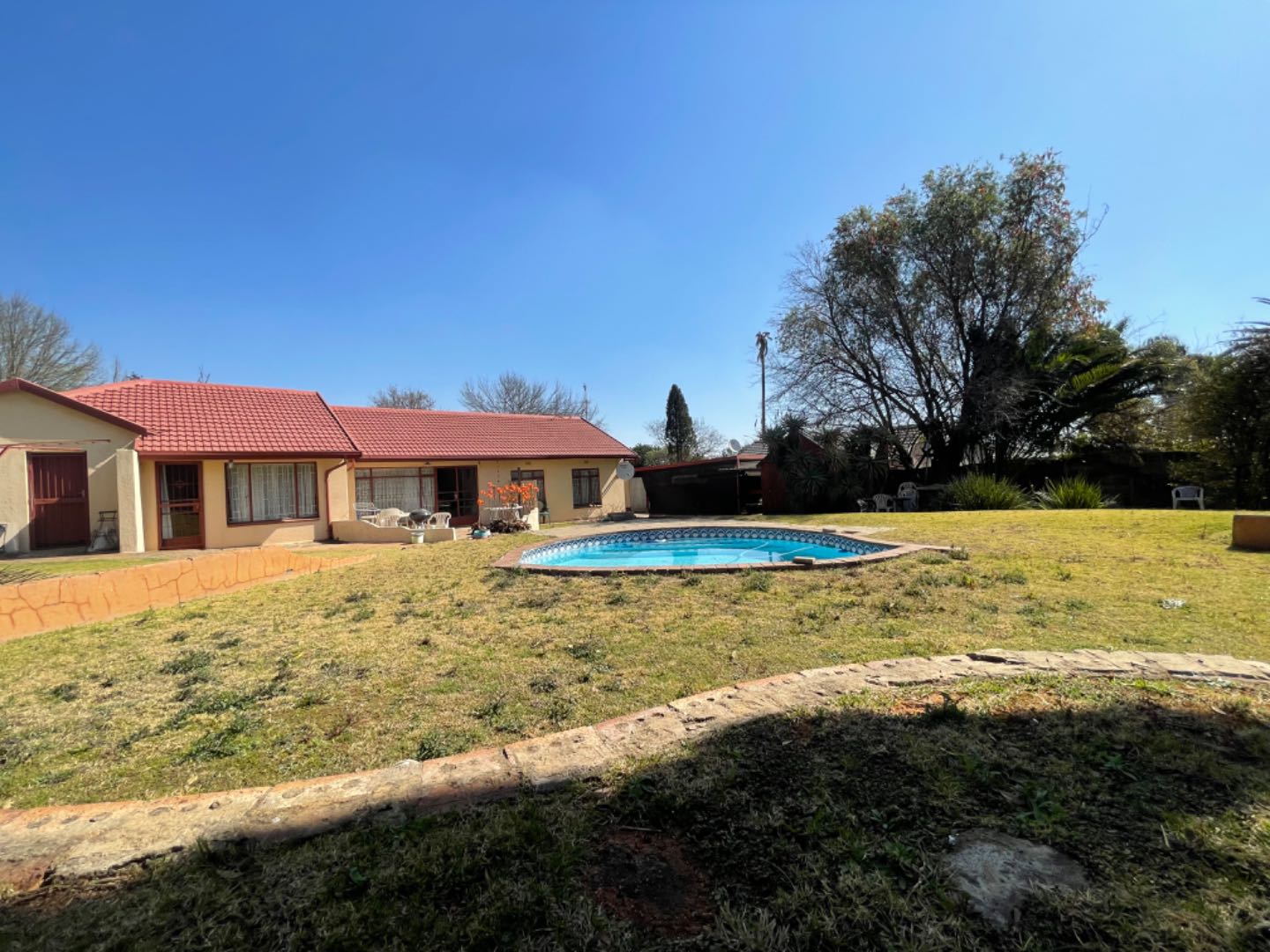 Birch Acres House For Sale in Birch Acres, Kempton Park was listed