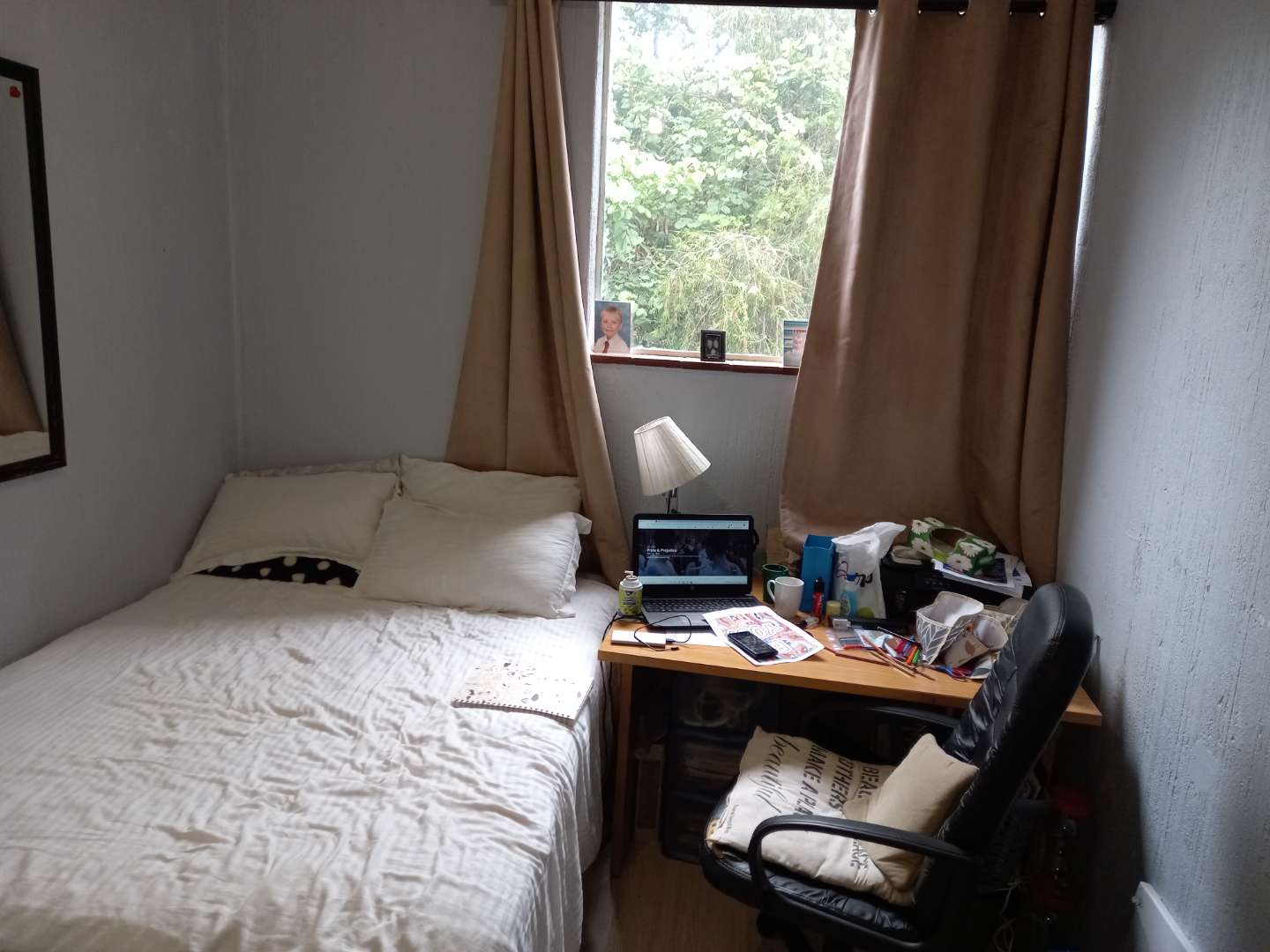 property-image