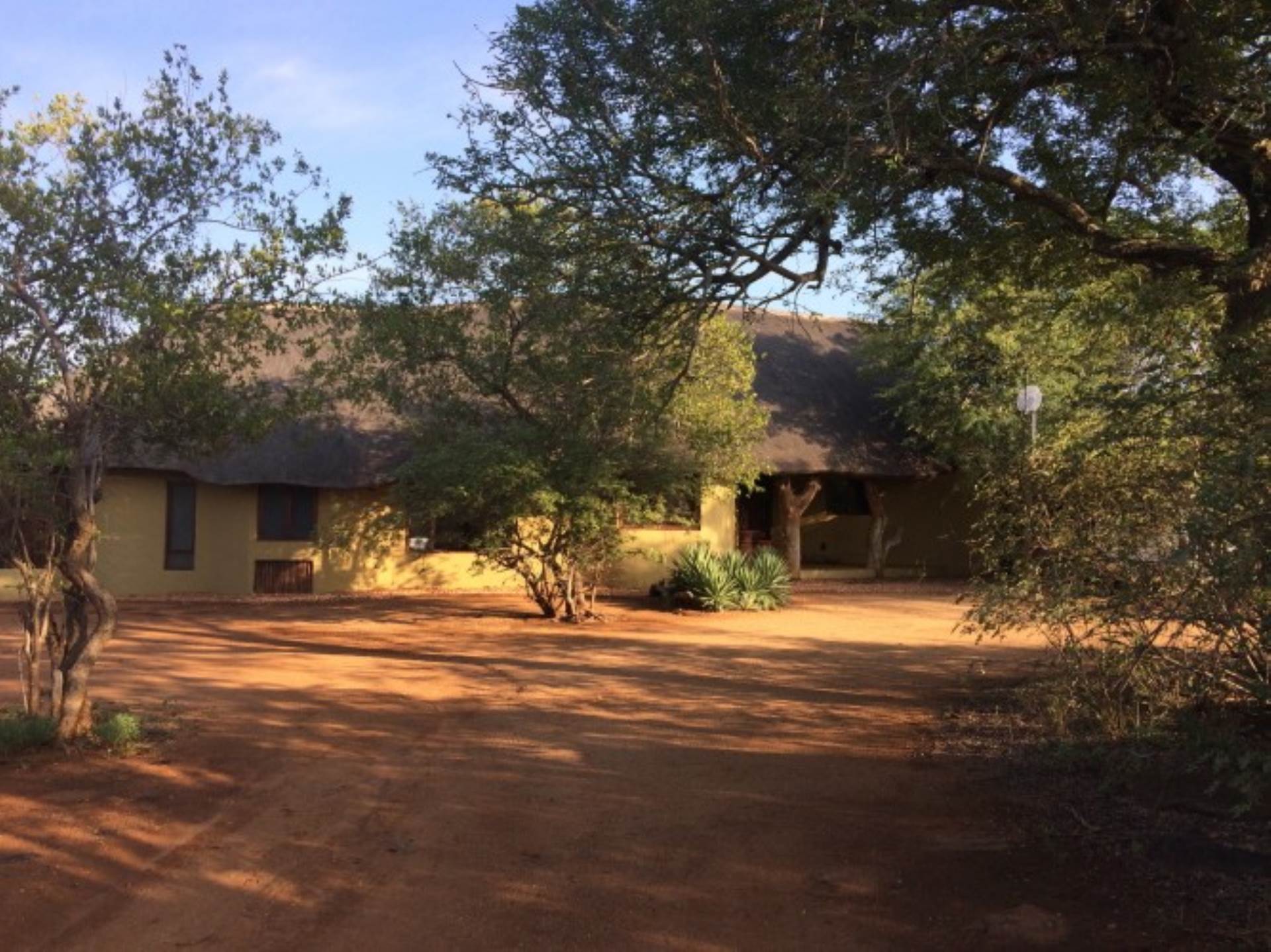 Raptors View House Rental Monthly in Raptors View, Hoedspruit R22,000