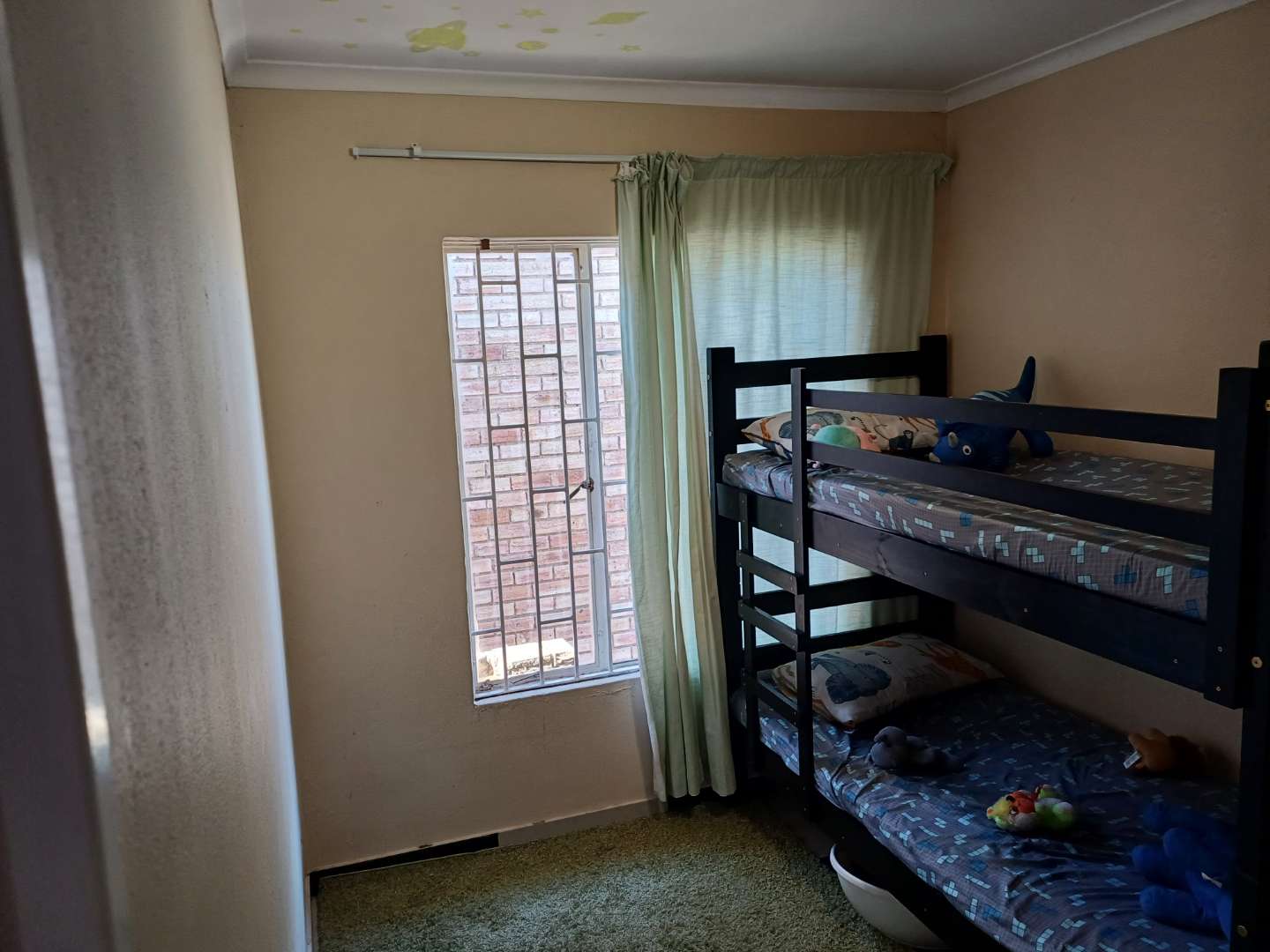 property-image