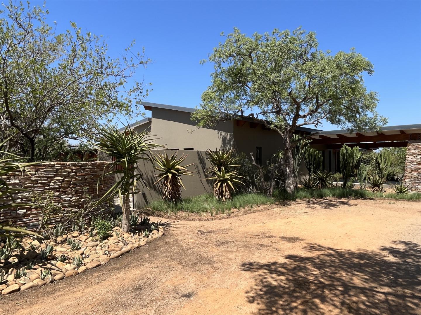 5 Bedroom House in Leadwood Wildlife Estate For Sale R15,500,000 2198965