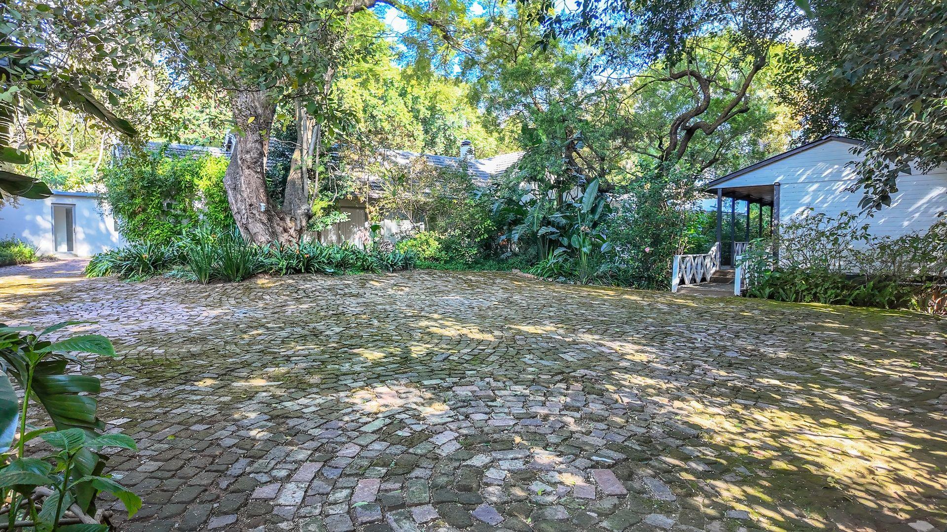 property-image