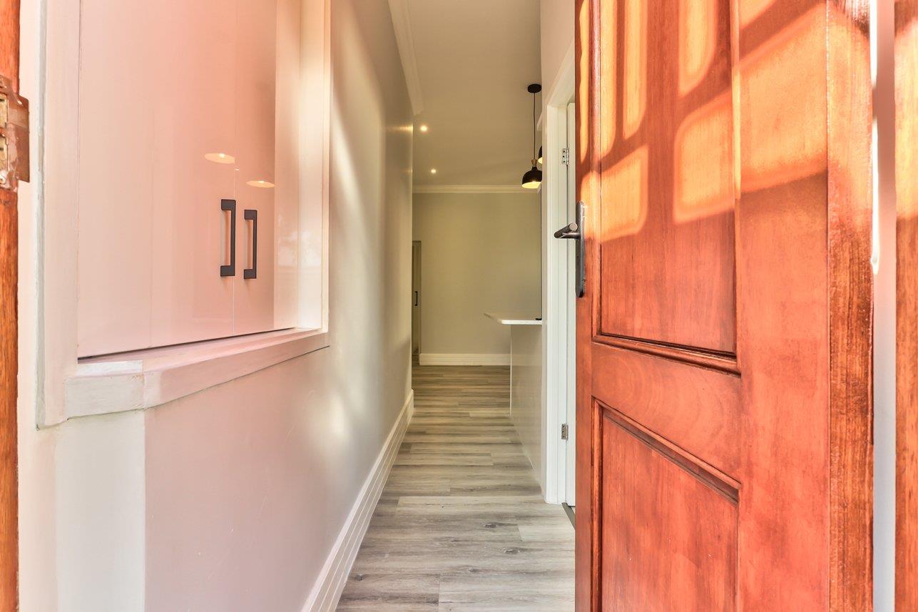 1 Bedroom Cottage in Walmer Estate To Rent R12,500/month 2260198