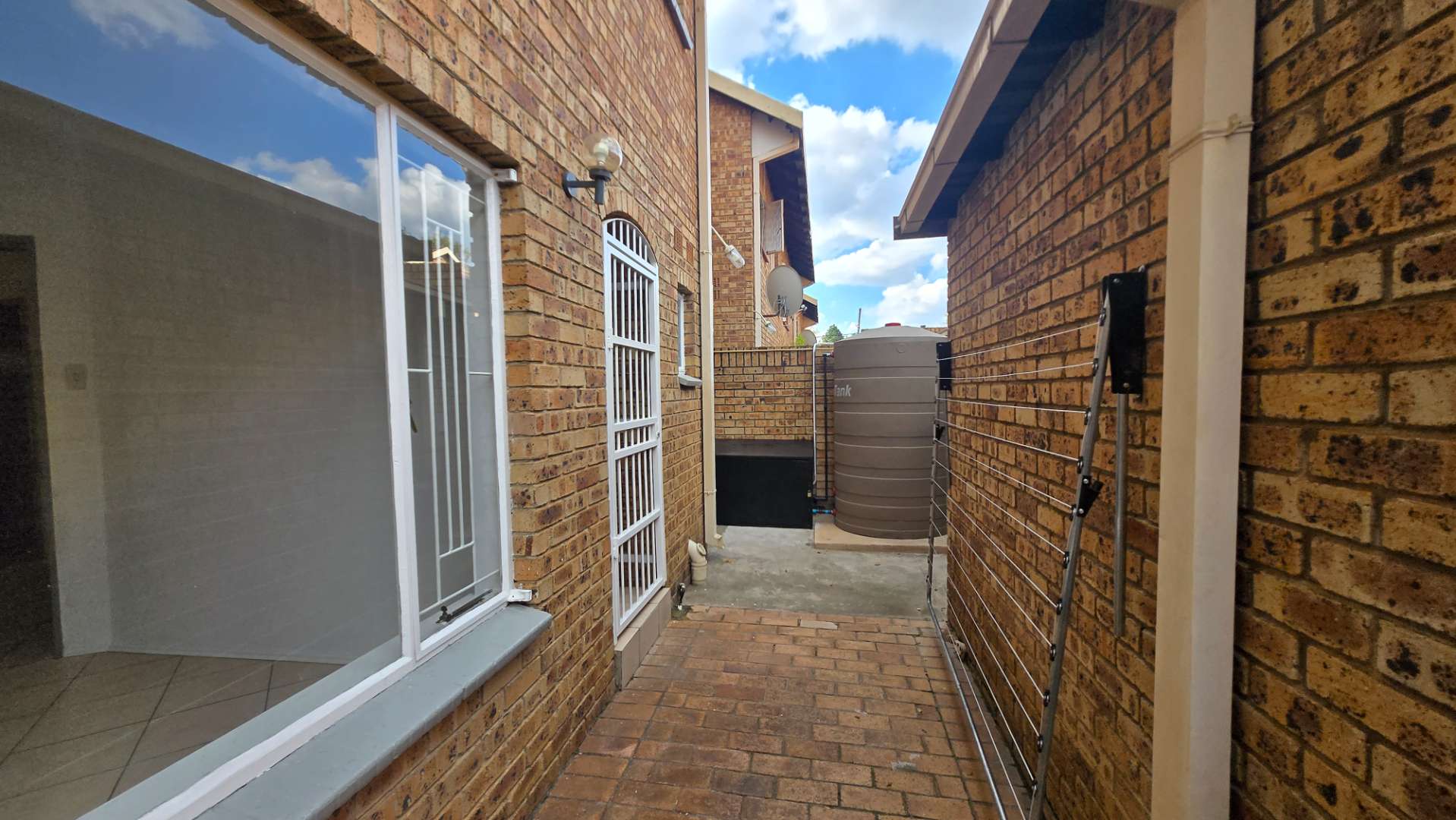property-image