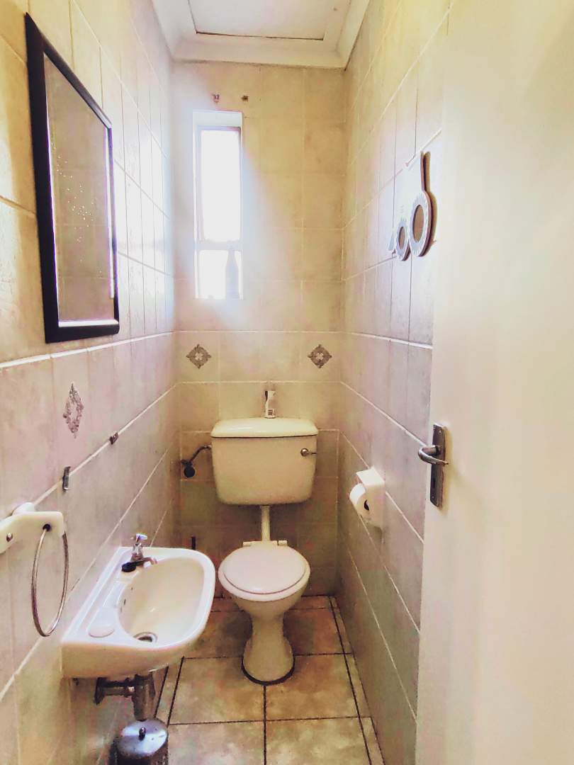 For Sale Suiderhof Townhouse with pool, garage, and petfriendly