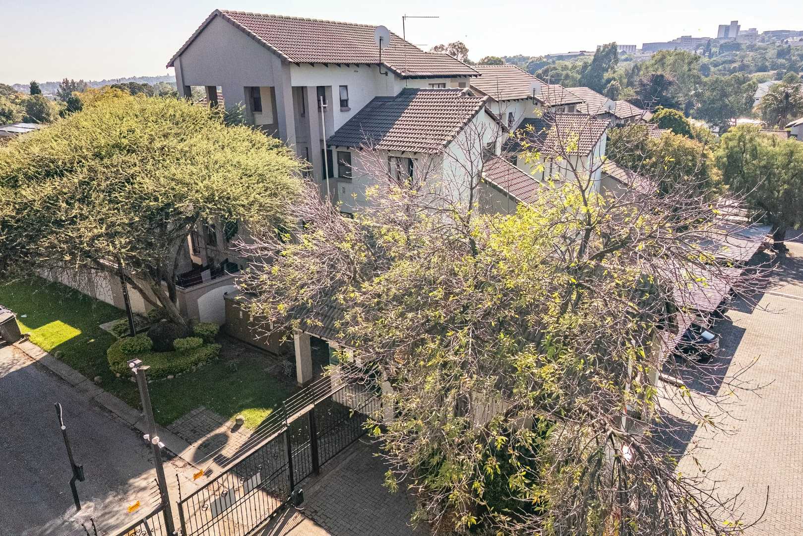 property-image