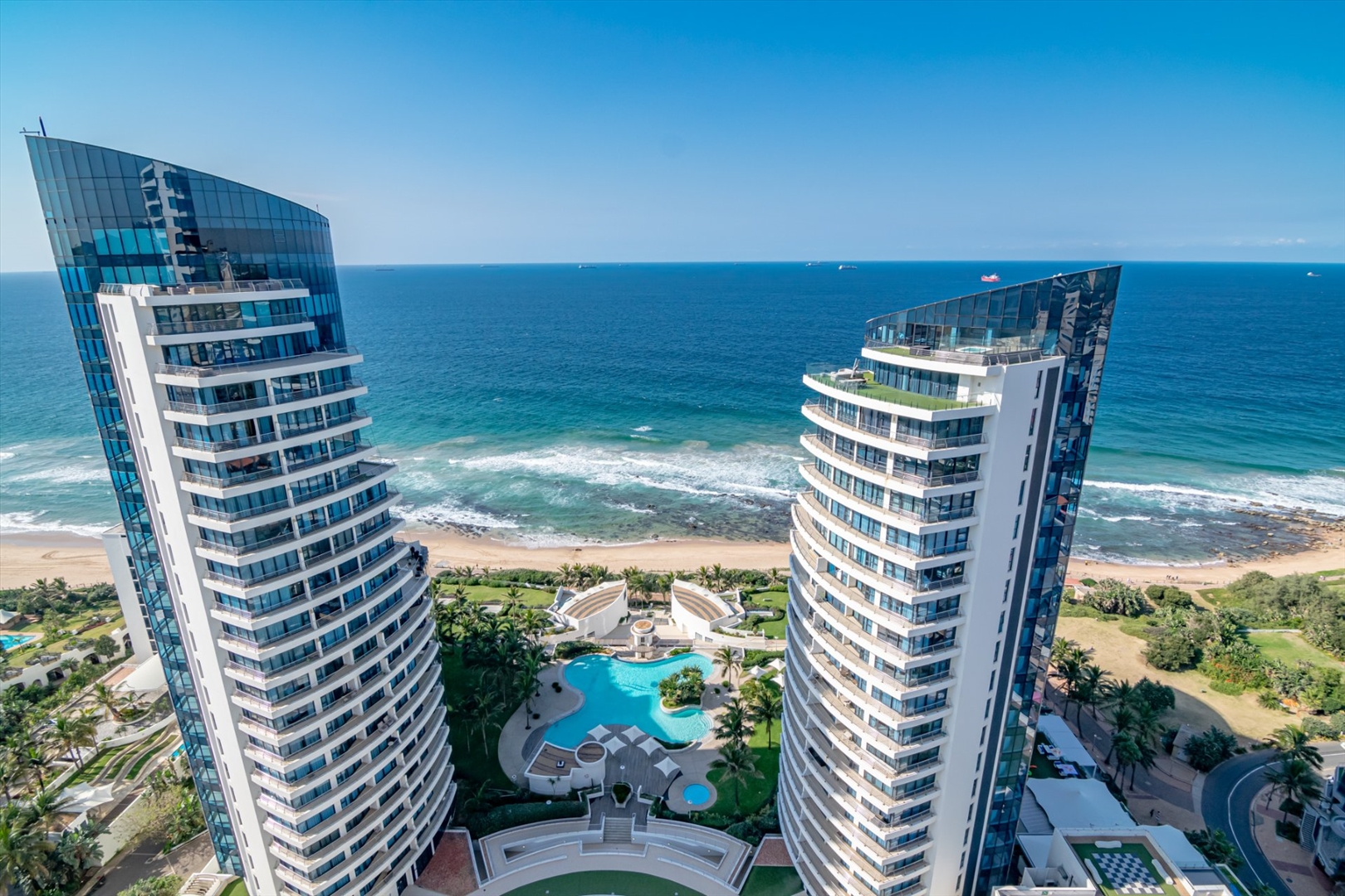 3 Bedroom Apartment In Umhlanga Rocks Umhlanga Rocks For Sale For R