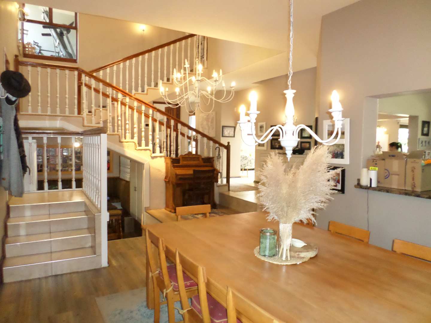 5 Bedroom House For Sale in Lakefield & Ext 2200071 MyProperty