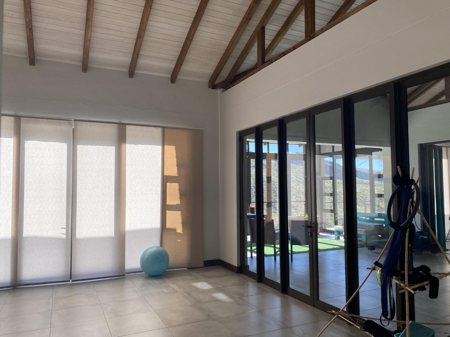 Regenstein Estate House for Sale 5BR/5BA, scenic views, outdoor oasis