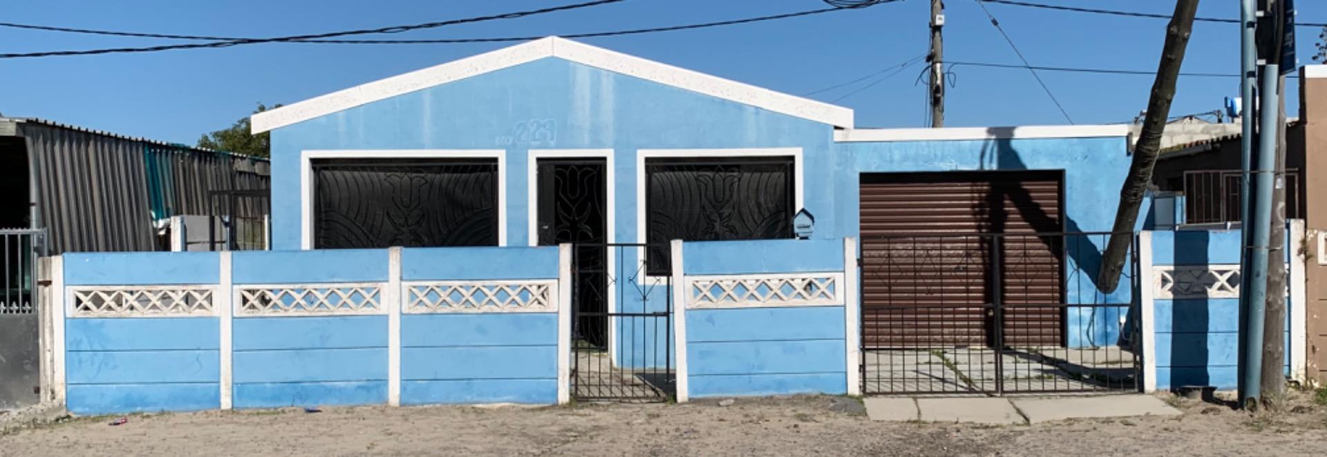 2 Bedroom House in Roosendal, Delft For Sale for R 650,000 2165047