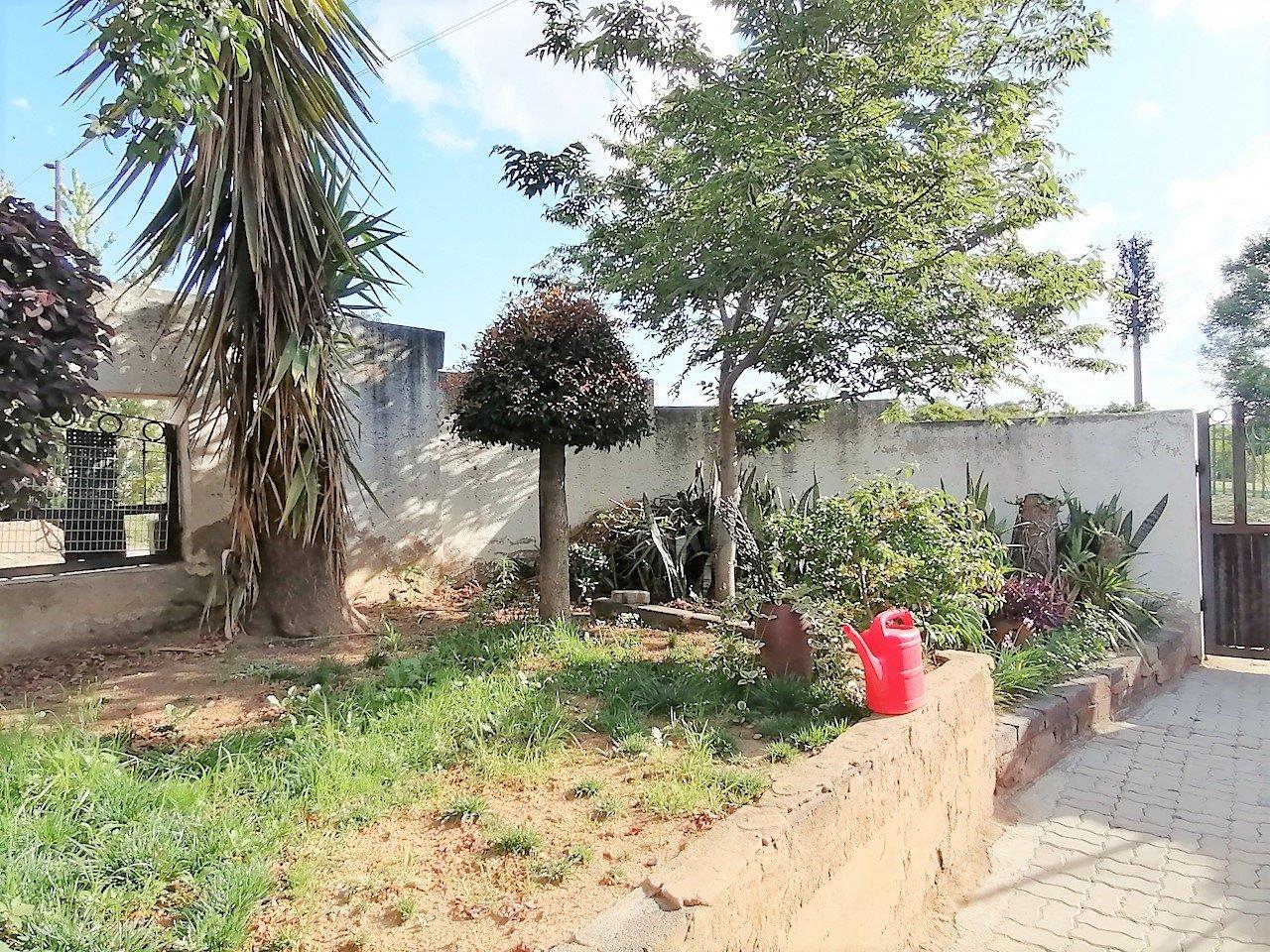 4 Bedroom House in Cosmo City For Sale R900,000 2078201